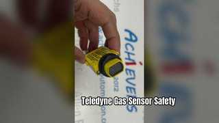 Sensor fotoelétrico retrorrefletivo polarizado de alto desempenho BANNER SME312LPCQD