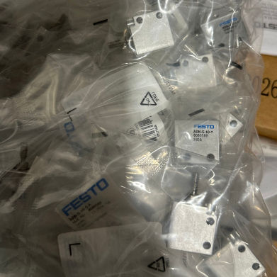 Cilindro de curso curto Festo ADVC-10-5-A-P