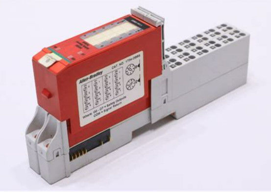 24VDC Allen Bradley 1734-OB8S POINT I/O Safety I/O Module Oito canais de saída de fonte de corrente