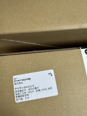 Allen Bradley 2711P-T10C21D8S PanelView Plus 7 Terminal padrão 10