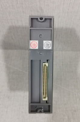 Módulo de saída digital Yokogawa ADV551 de 32 canais