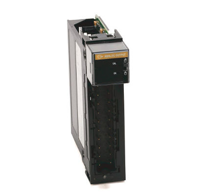 1756-OF8 ALLEN BRADLEY ControlLogix 8 Pt A/O I ou V Modulo ± 10V 0...20 mA