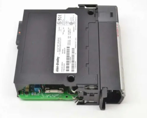 1756-OA16 Allen Bradley ControlLogix Modulo D/O de 16 pontos 120-140 Volts AC