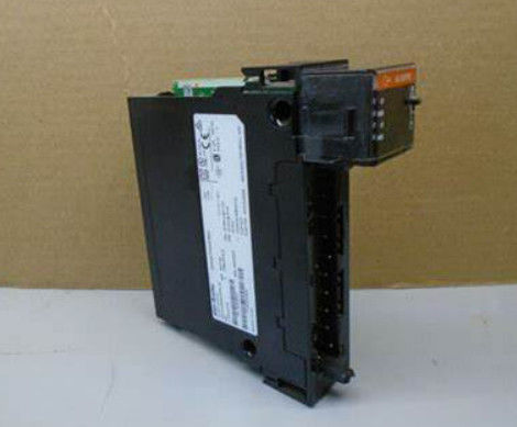 1756-OA16 Allen Bradley ControlLogix Modulo D/O de 16 pontos 120-140 Volts AC