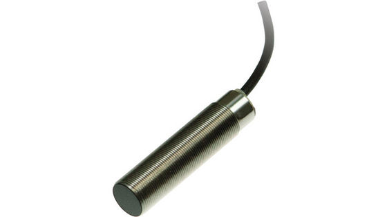 PEPPERL FUCHS Sensor capacitivo de 8 mm CBB8-18GS75-E2 para detecção precisa