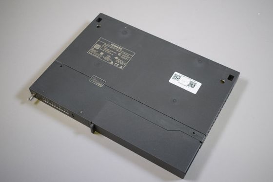 NFP Siemens IM 151-1 ST SIMATIC DP Interface Module 6ES7151-1AA06-0AB0 com perda de energia de 3,3 W