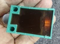 Sensor indutivo Pepperl Fuchs para detecção precisa