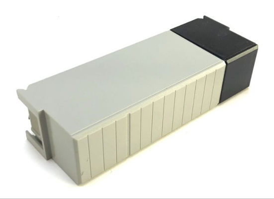 ALLEN BRADLEY 1756-N2 Módulo de enchimento de dois pedaços com codificação de entrada de tensão de 768-32V e faixa de frequência de entrada de 47-63 Hz