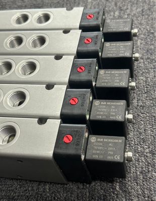 Norgren V60... V63 Série V62C513A-A218J Piloto Solenoide válvula com 10-30 VDC tensão de funcionamento e 8 entradas digitais