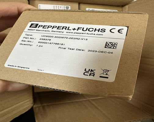 Sensor ultrassônico P&F UC6000-30GM70-2E2R2-V15