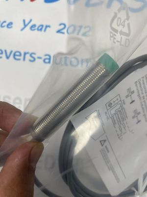 Siemens 3RG4022-0CD00  SENSOR DE PROXIMIDADE INDUTIVO