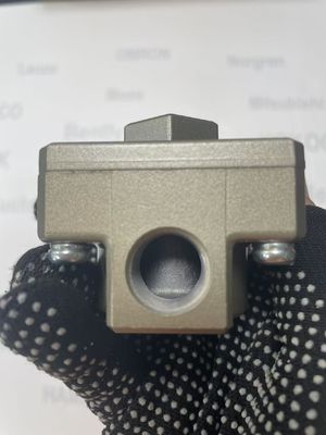 Válvula de Escape Rápido SMC AQ3000-03 Eficiência Melhorada com Elementos de Exibição LED