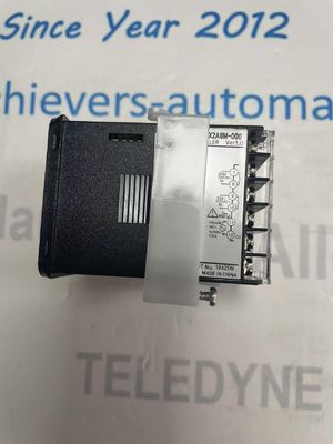 Controlador de Temperatura Digital Omron E5CD-CX2A6M-000kg Original com Produto Lacrado Nº BSW000R
