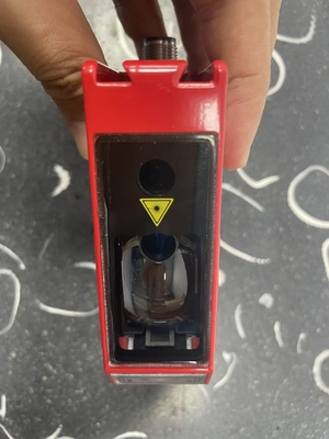Sensor de distância ótico Leuze ODSL 96B M/C66-S12