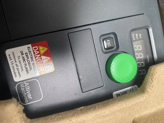 Schneider ATV320U40N4C Motor de frequência variável