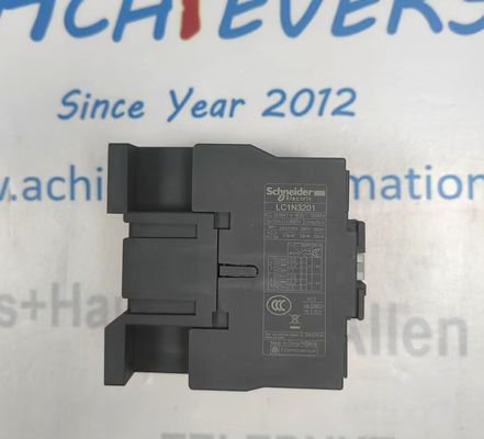Schneider LC1N3201 é um contator de alto desempenho