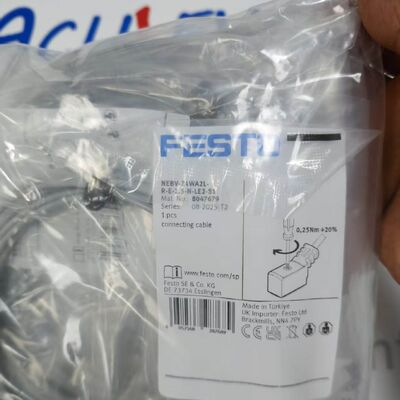 Festo NEBV-Z4WA2L-R-E-2 Cable de ligação de válvulas solenoides