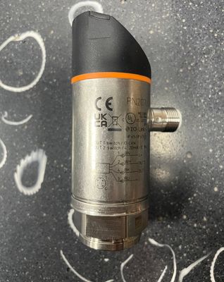 Sensor de pressão IFM com display PN2070 com padrão Sdci IEC 61131-9 e junção de referência cerâmica