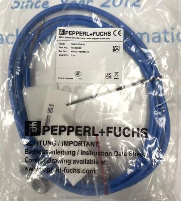 Pepperl Fuchs UC300-30GM-IUR2-V15 Ultrasonic Sensor