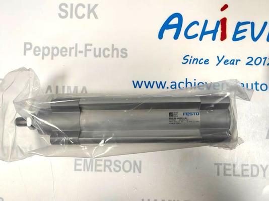 Cilindro de perfil padrão ISO de precisão Festo DSBC-40-100-PPVA-N3